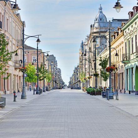 Suburbanizacja – co to jest i dlaczego Polacy wybierają przedmieścia?